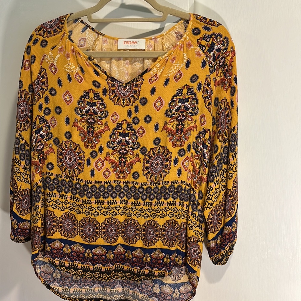 Renee C woman’s top 3/4 sleeve